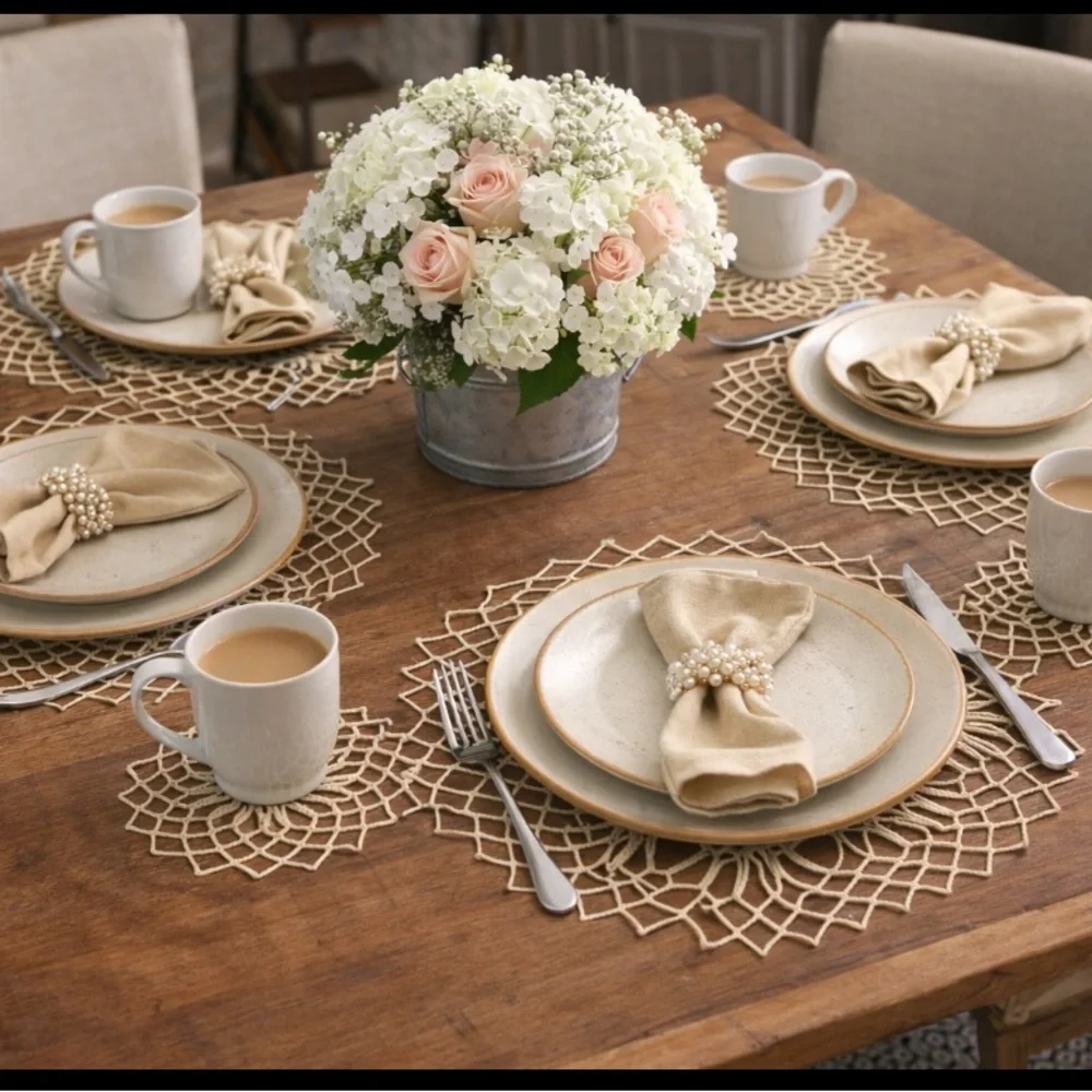 16 Total- Vintage Doily Placemat Set. 8 Piece Plate | Drink. Tatted | Ivory EUC